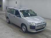 TOYOTA SUCCEED WAGON