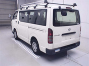 TOYOTA REGIUS ACE